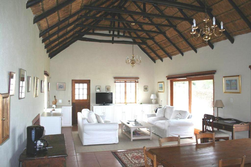 Steynshoop Self-Catering Valley Lodge Hekpoort Bagian luar foto