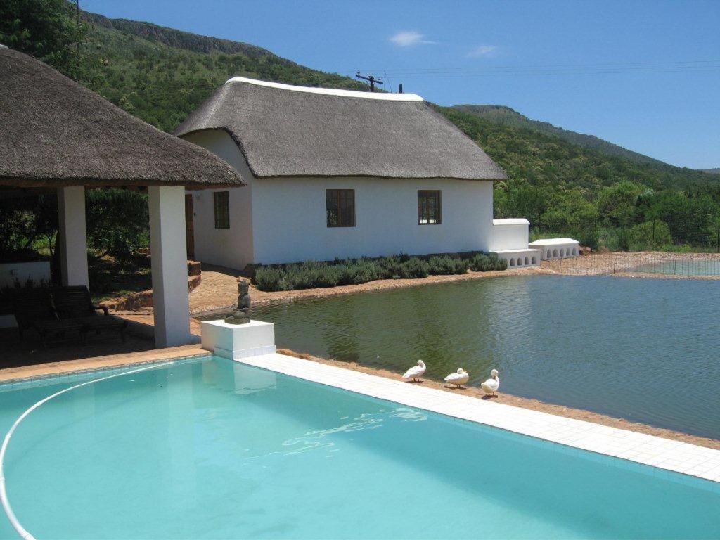 Steynshoop Self-Catering Valley Lodge Hekpoort Bagian luar foto